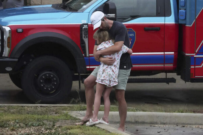 APTOPIX Extreme Weather Texas